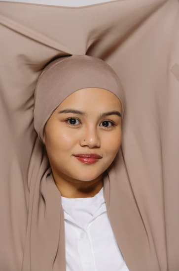 Mocha Mist — Instant Chiffon Hijab with Built-in Magnets